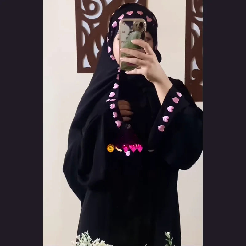 🤍 عباية – أناقة تنبض بالأنوثة 🤍    CODE:ANAKA02/18