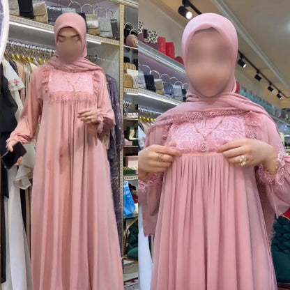 عباية فاخرة بدانتيل راقي وجيب أمامي عملي